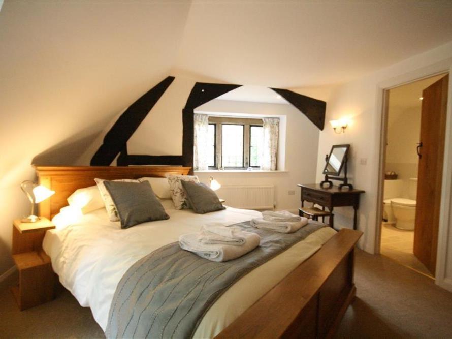 Tumbledown Villa Broadway  Eksteriør billede